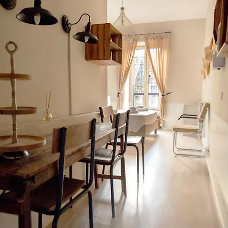 Casa E Per Vacanze Fienaroli 36 Rome